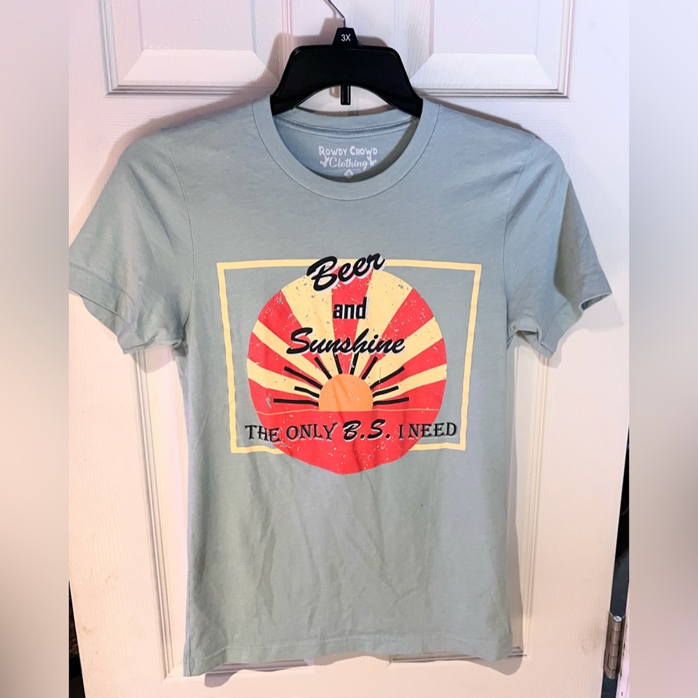 🌞 Bundle 3/$12 Rowdy Crowd Clothing Sky Blue Graphic Tee Size Small
